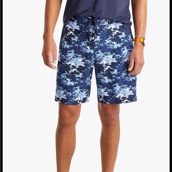 Southern Tide Other - Southern Tide Graffiti Camo Swim Trunk Lined Blue XL